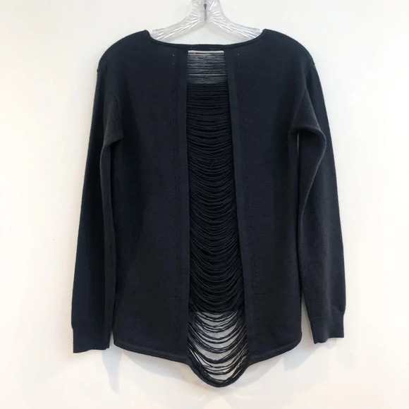 One Grey Day 100% Wool Tight Knit Gray Grunge Bohemian Cutout Back Sweater XS - Picture 8 of 8